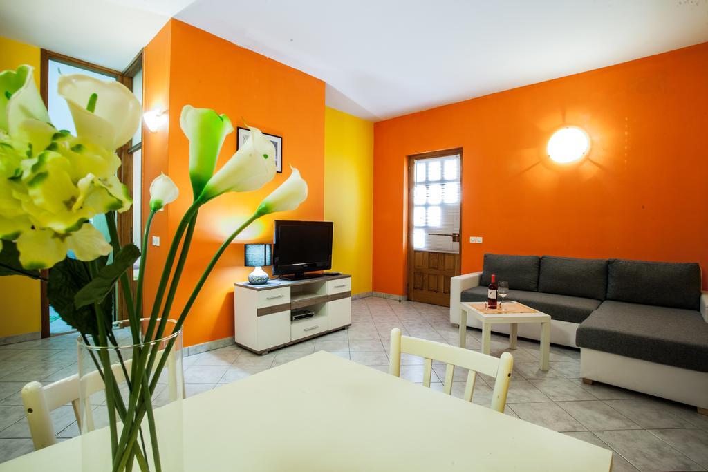 Apartments Lovic Lokva Rogoznica Εξωτερικό φωτογραφία