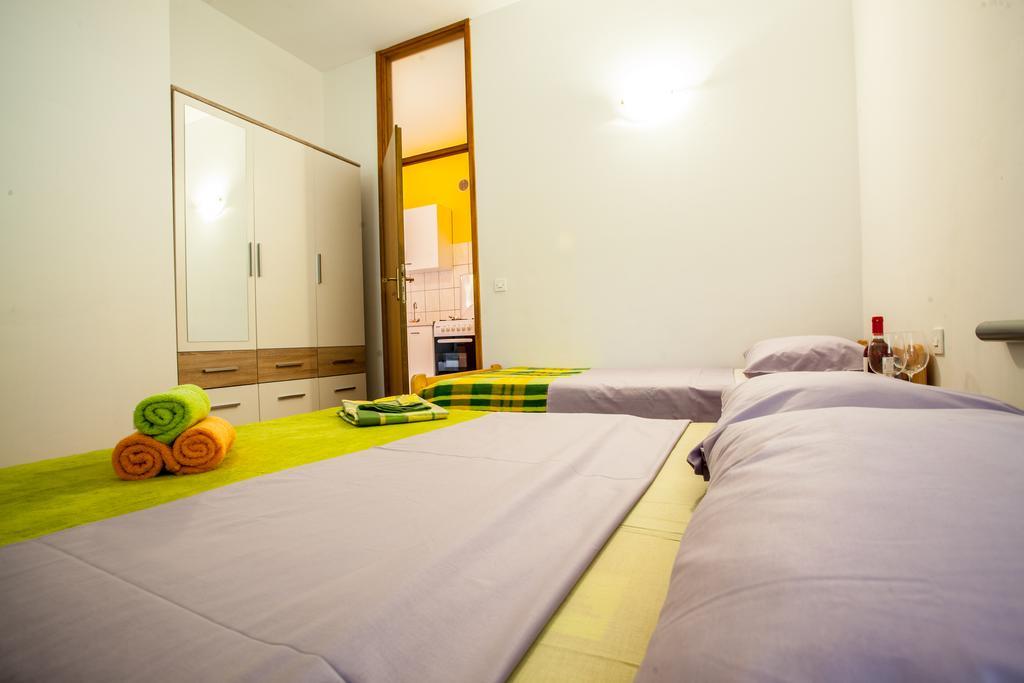 Apartments Lovic Lokva Rogoznica Εξωτερικό φωτογραφία
